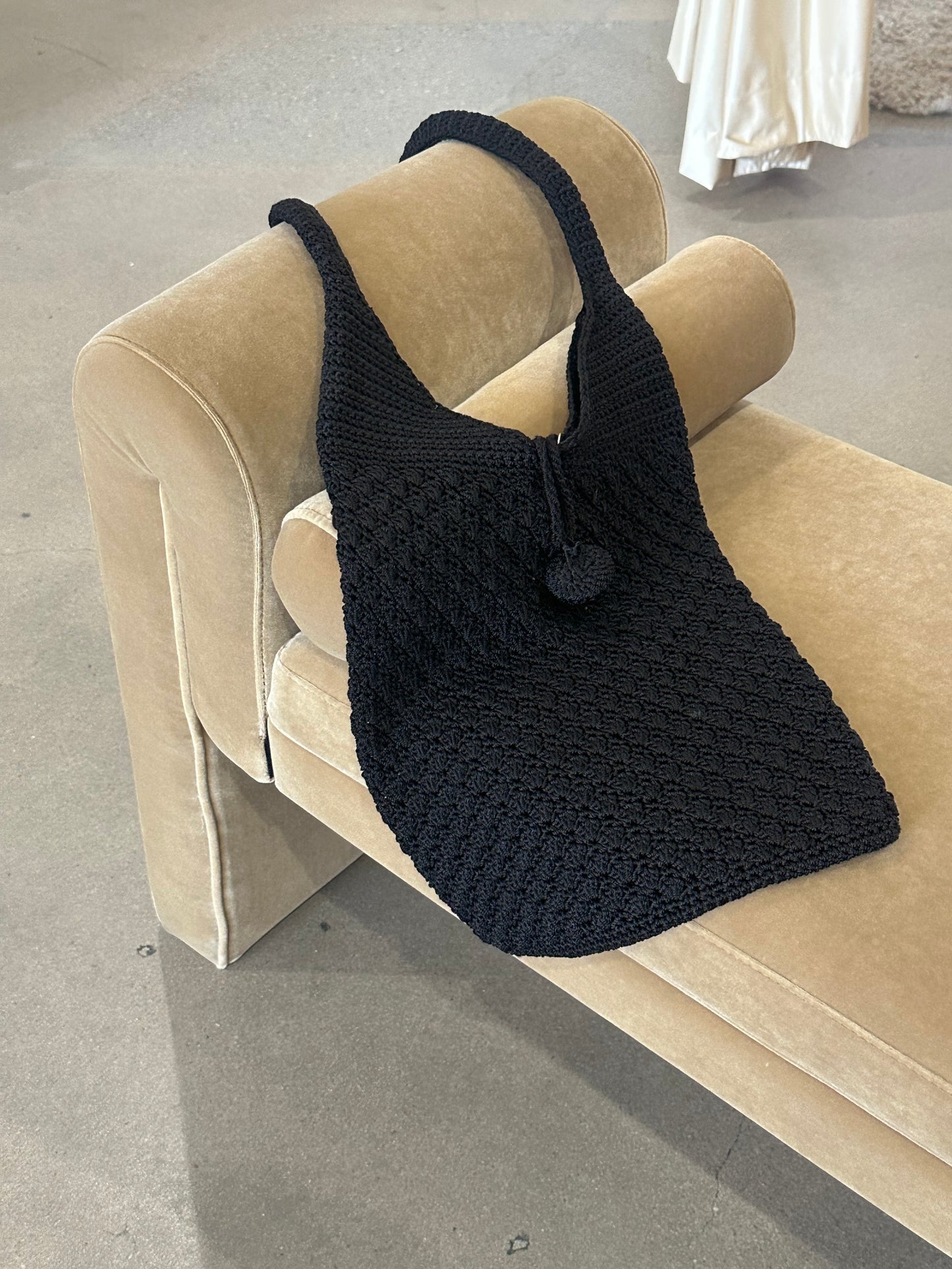 y2k black crochet bag