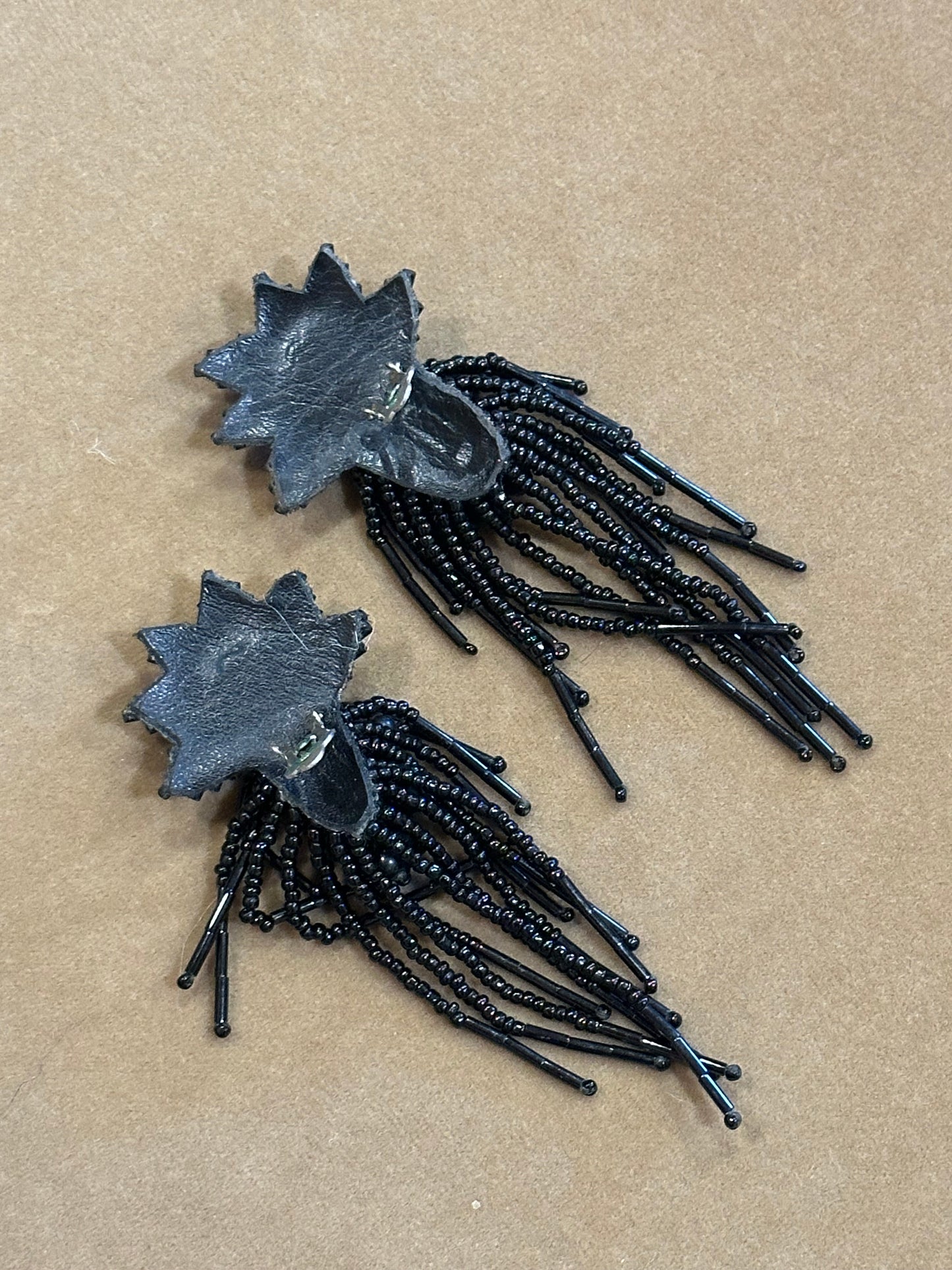 1980s beaded clip on earrings