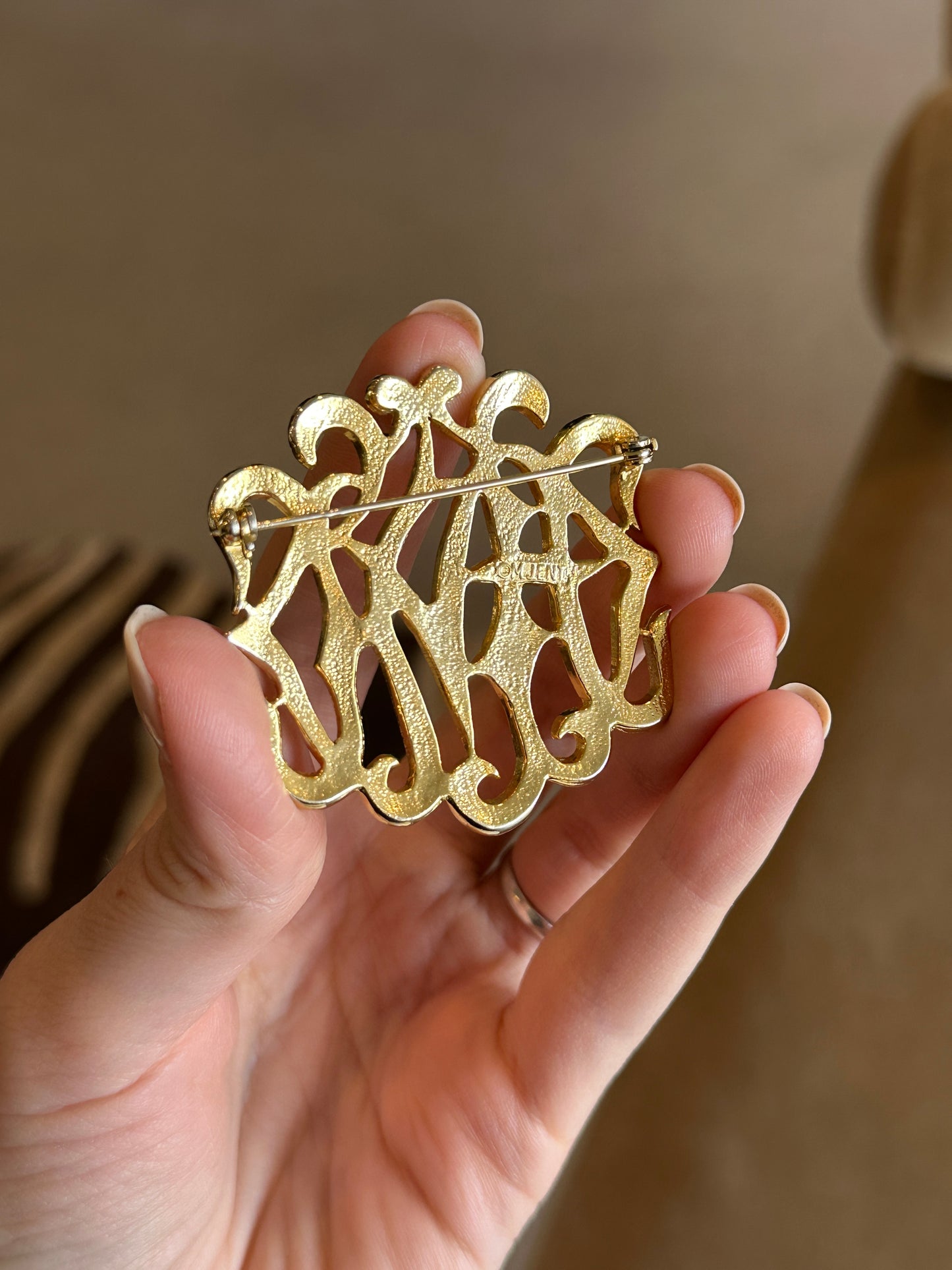 Vintage MJENT Gold-Tone Script Monogram Brooch