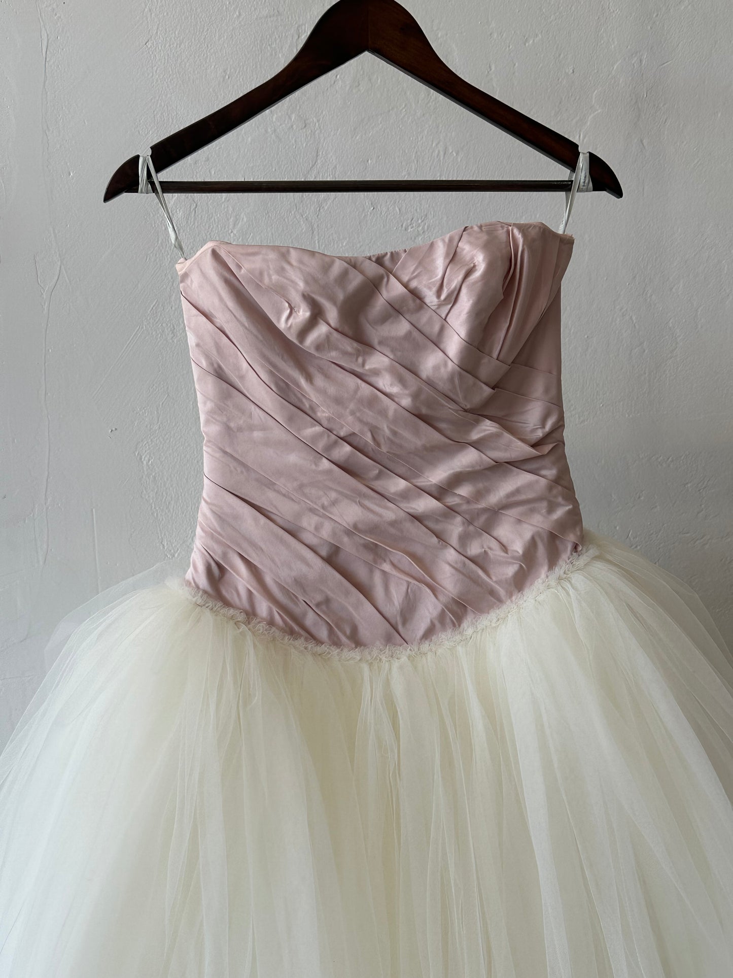 Vera Wang SIlk Taffeta Wedding Dress