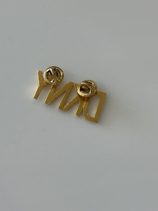 80s dkny pin