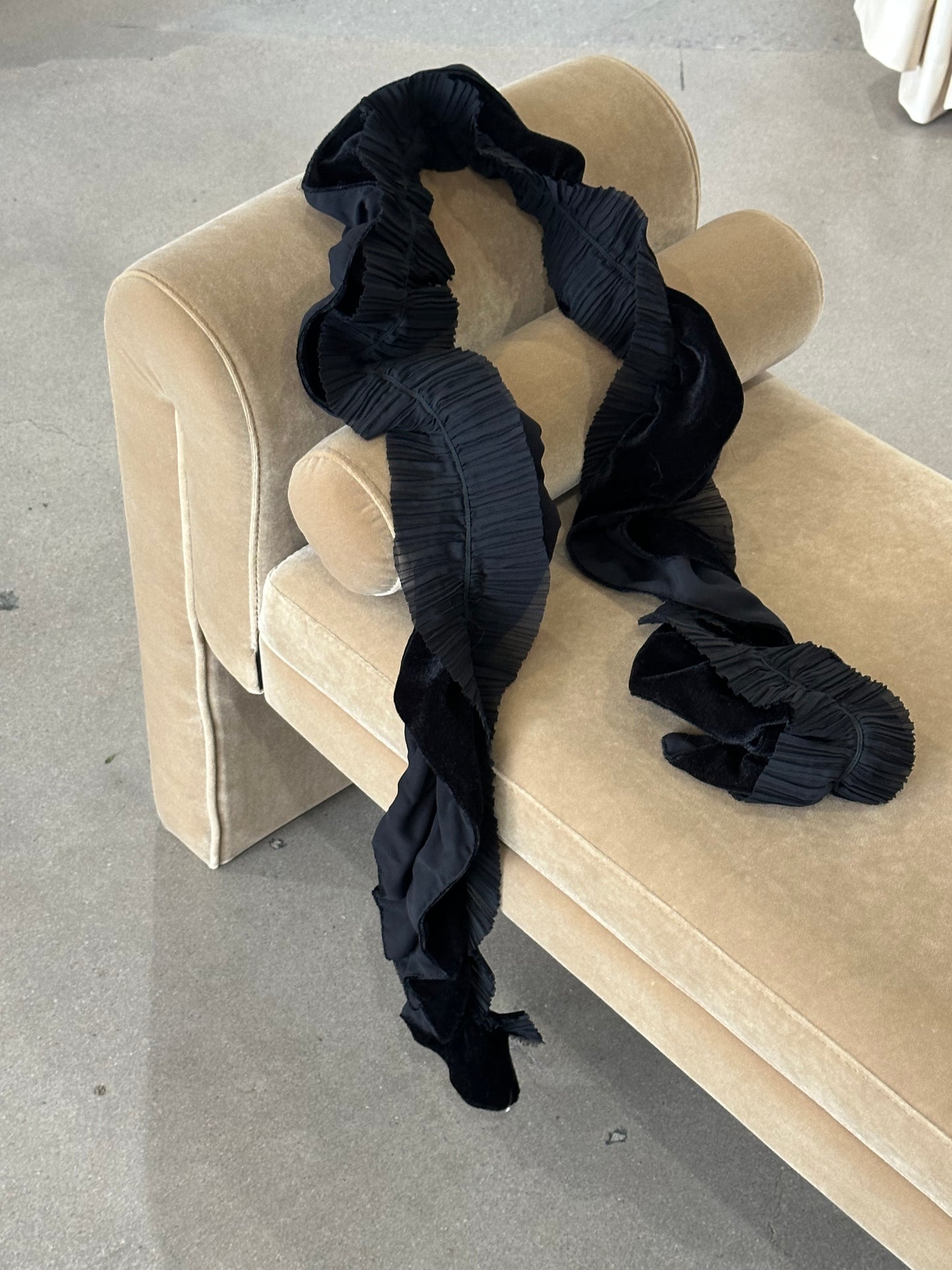 Ruffled Velvet Pleated Scarf