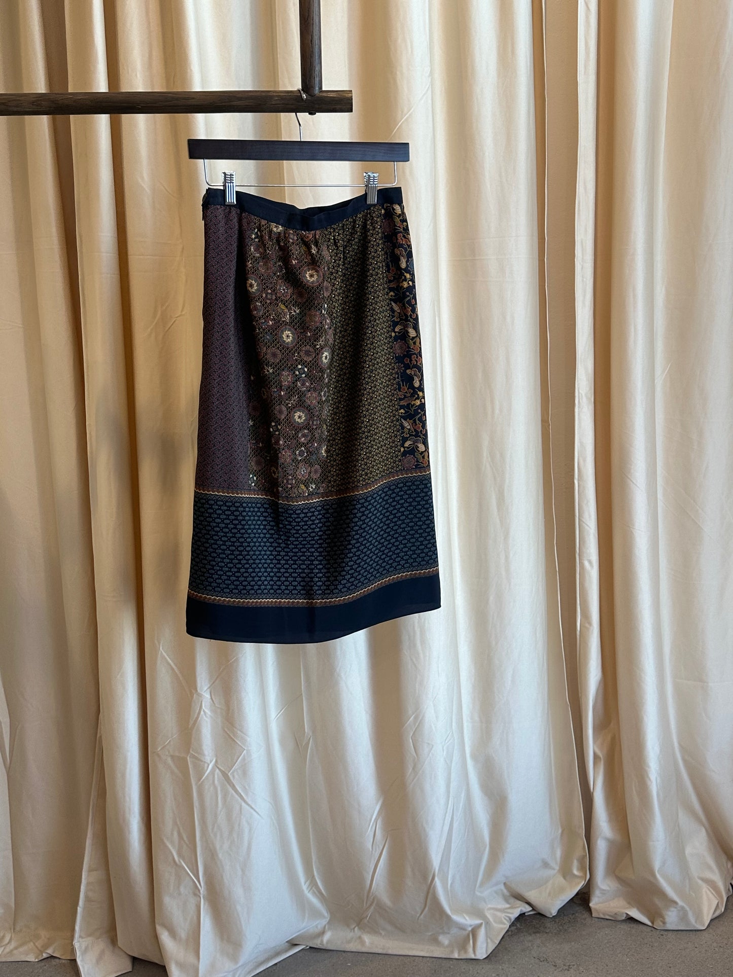 1970s Silk Print Panel Skirt