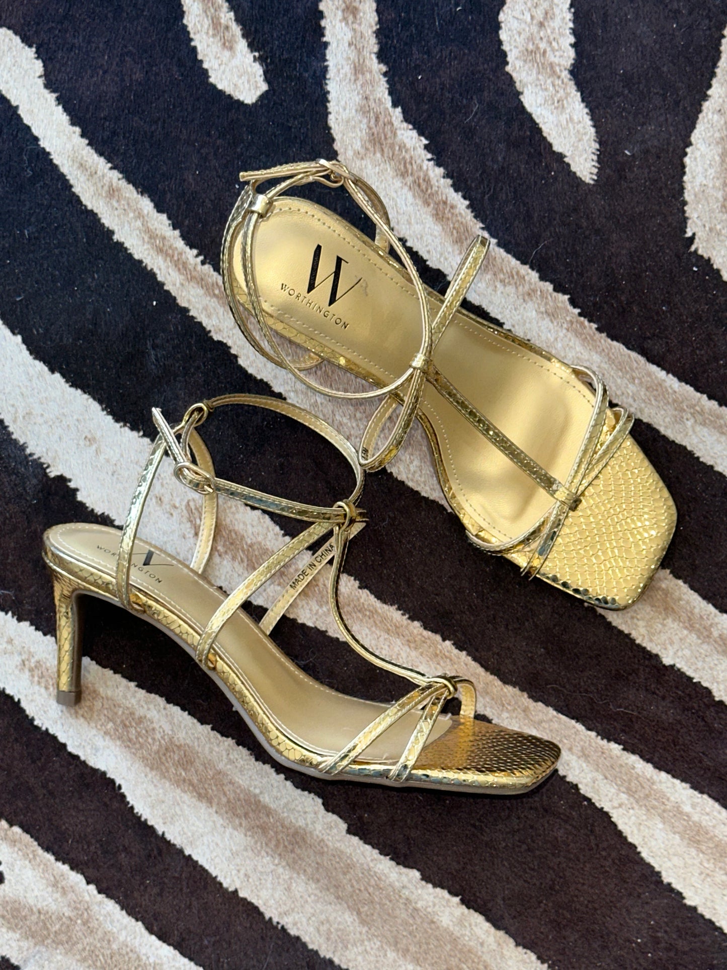 Square Toe Gold Heels • 6.5 • NWOT