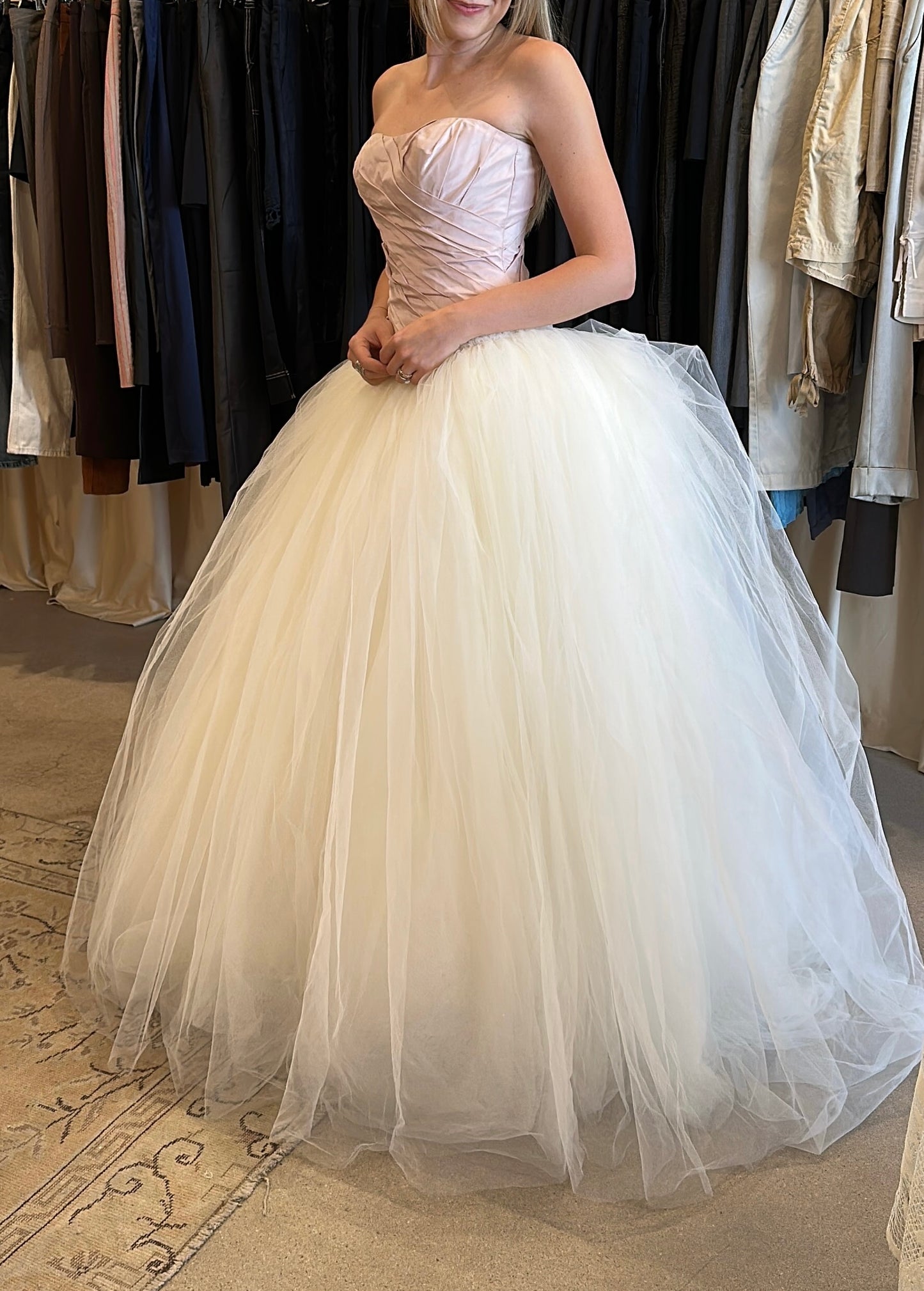 Vera Wang SIlk Taffeta Wedding Dress