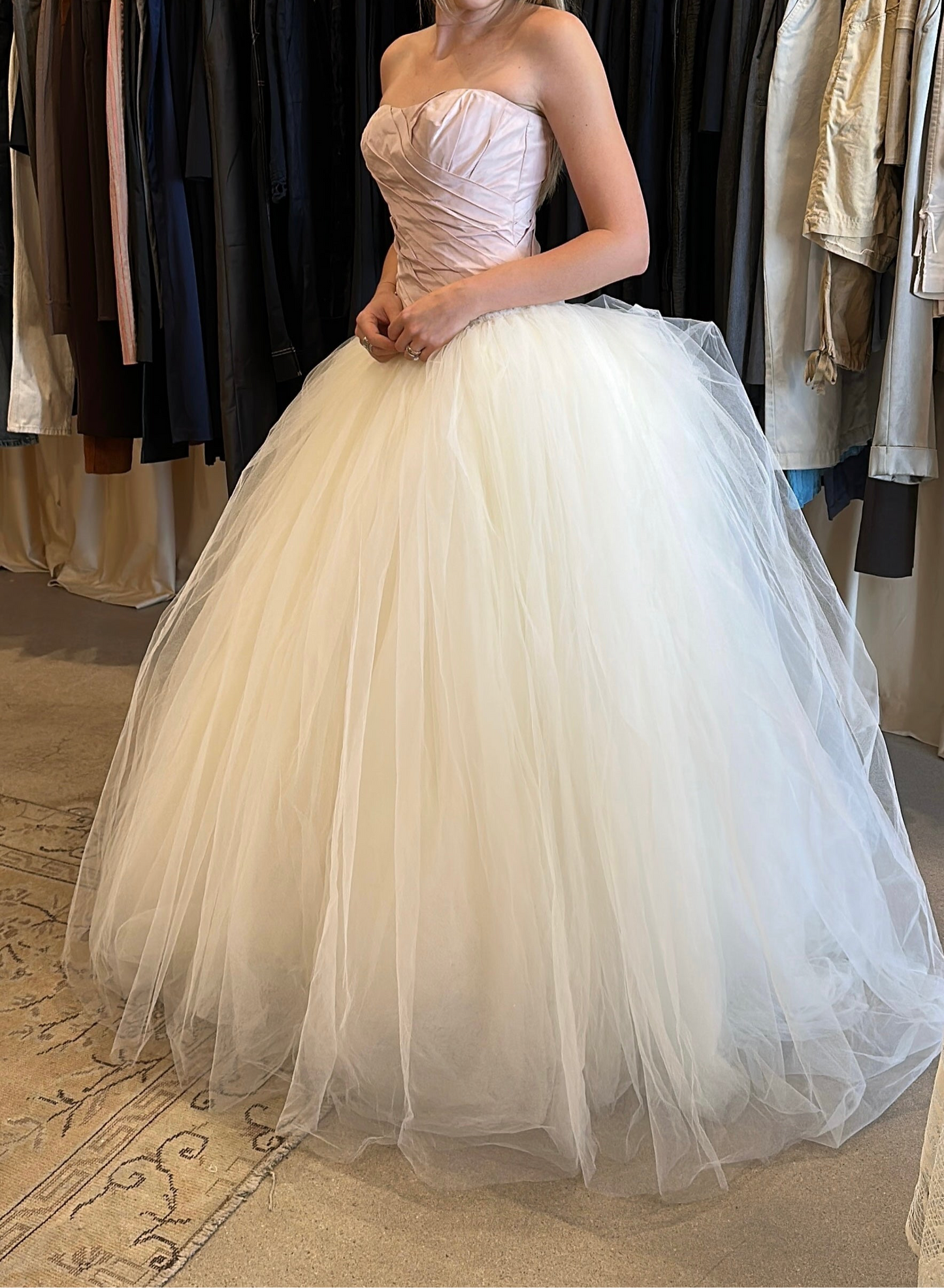 Vera Wang SIlk Taffeta Wedding Dress