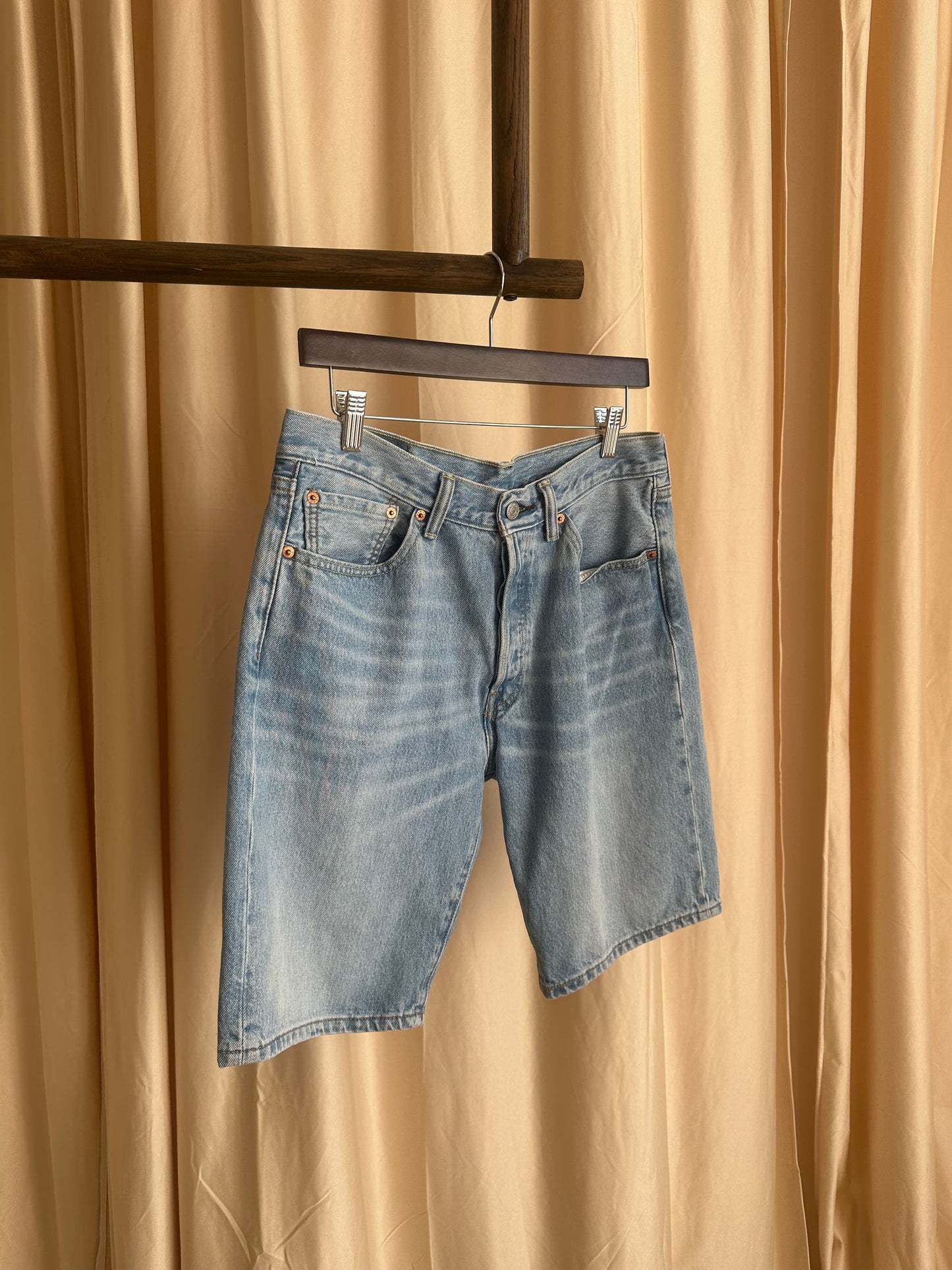 LEVIS 501 Jorts