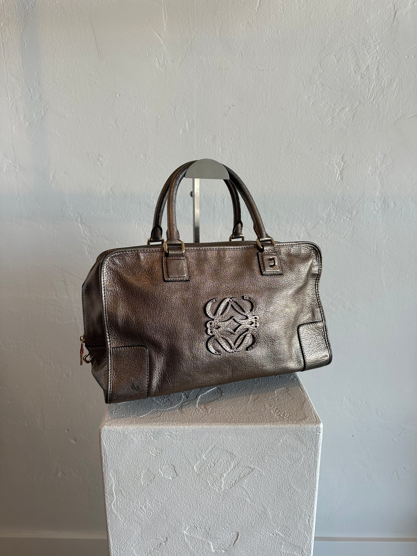 Loewe Metallic Amazona 28 Handbag