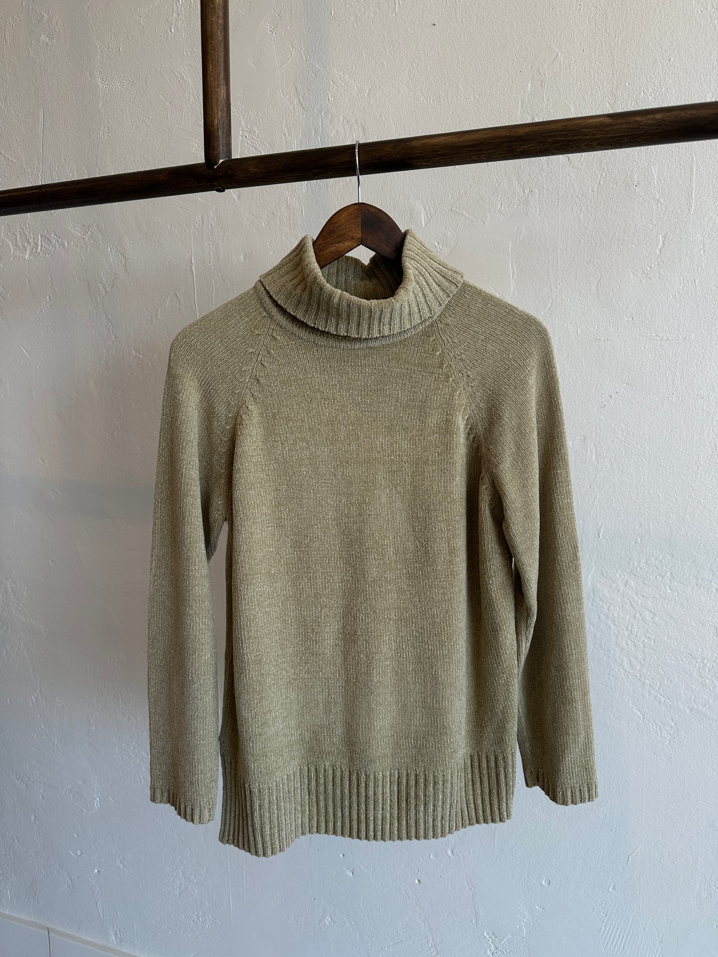 Vintage Oatmeal Turtleneck Sweater