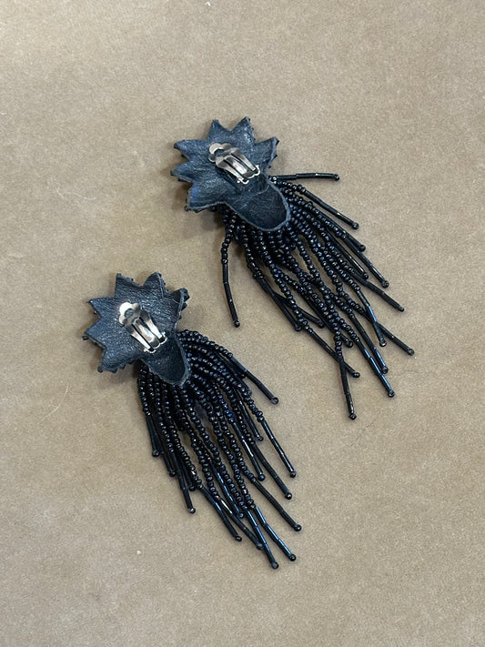 1980s beaded clip on earrings