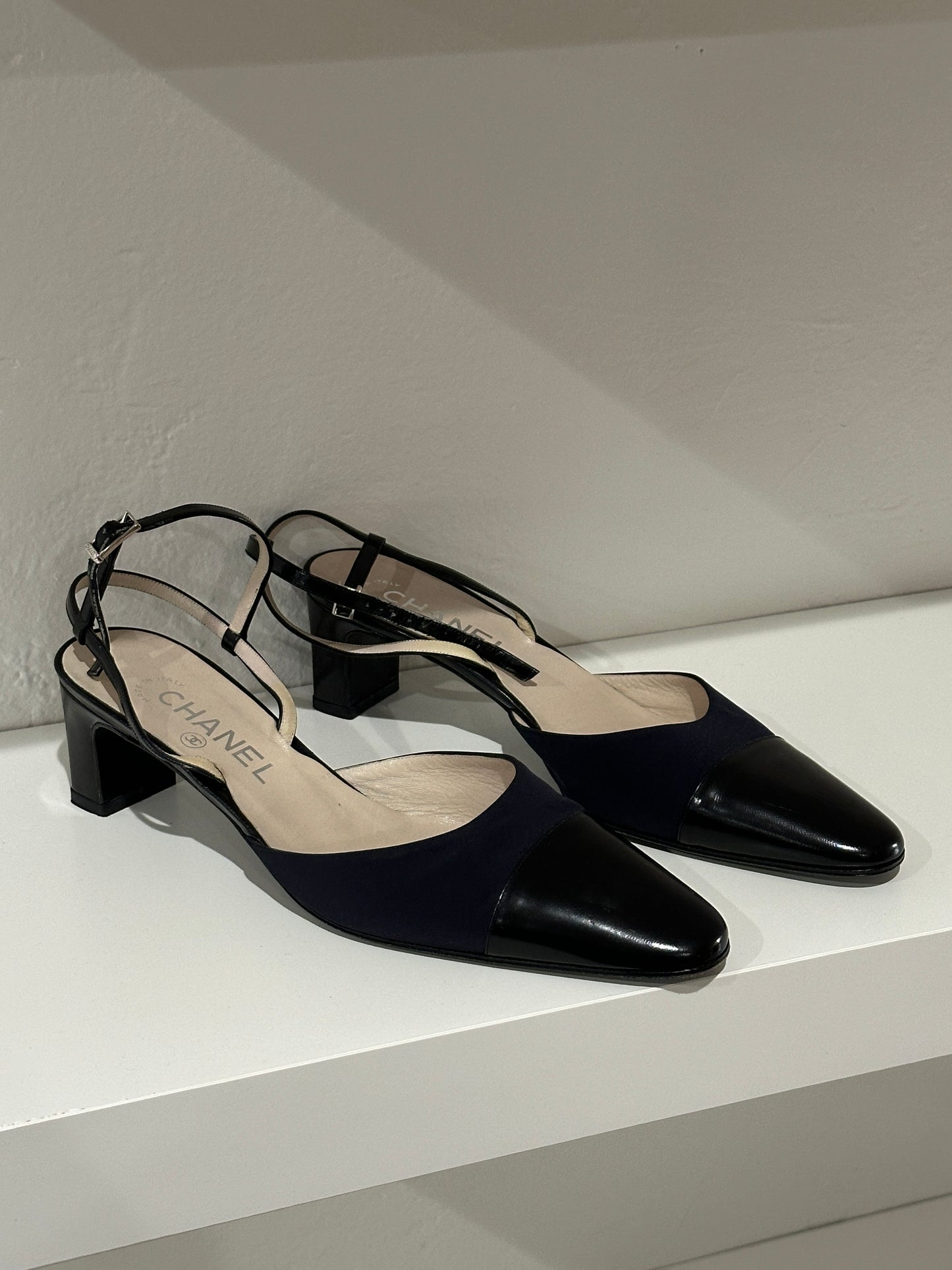 Vintage Chanel Slingback Size 8