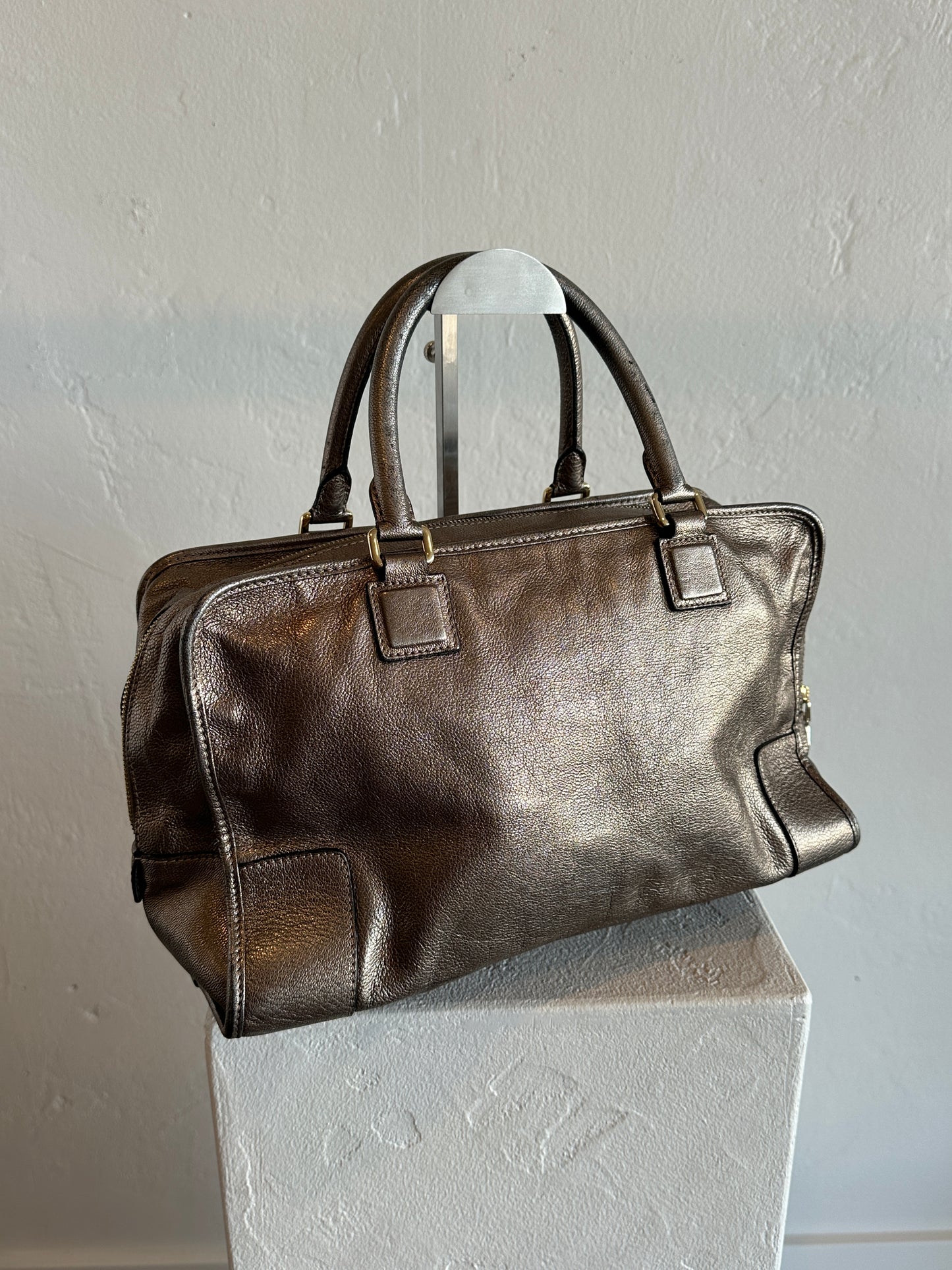 Loewe Metallic Amazona 28 Handbag