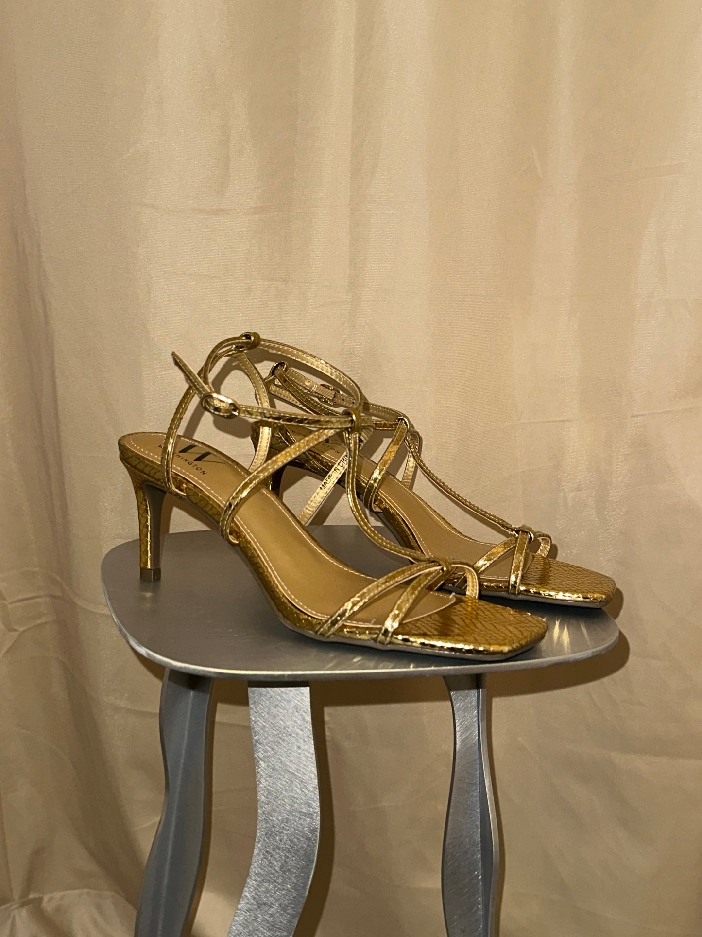 Square Toe Gold Heels • 6.5 • NWOT