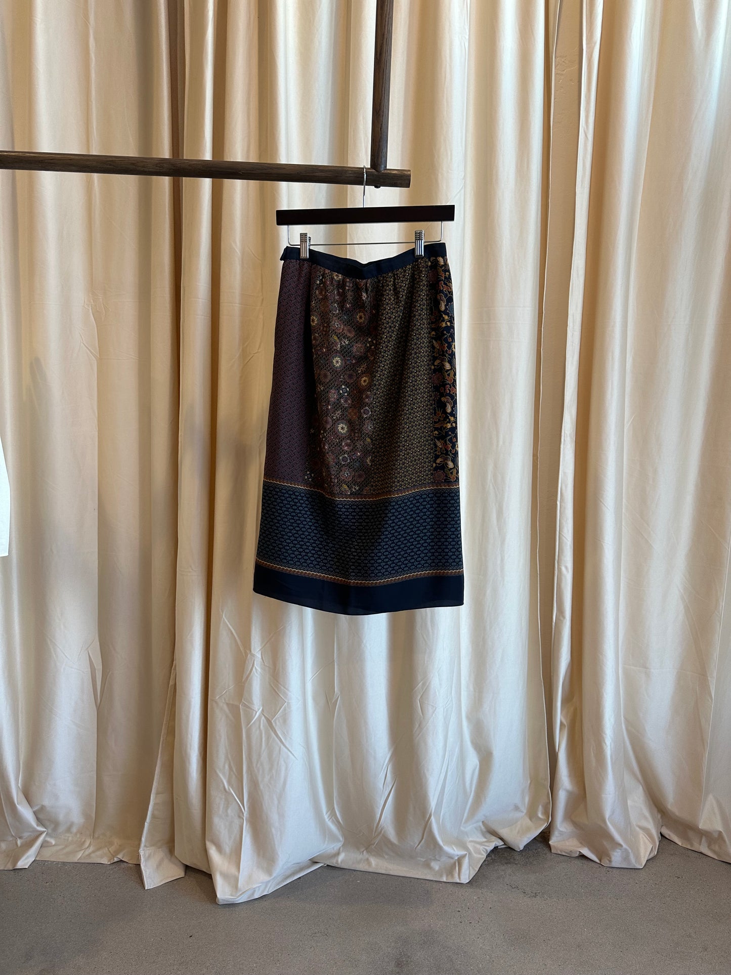 1970s Silk Print Panel Skirt