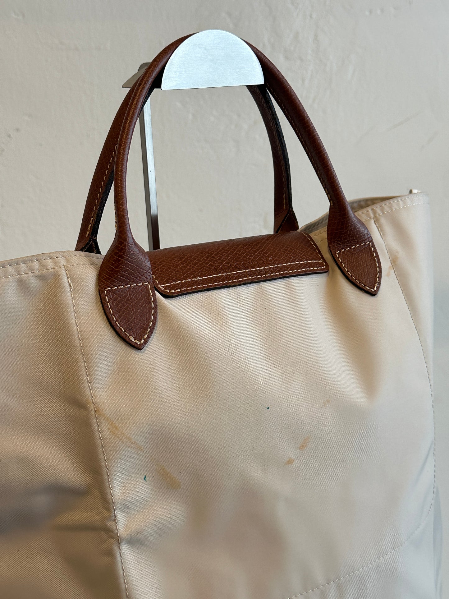 Longchamp Le Pliage Large Nylon Tote – Ivory