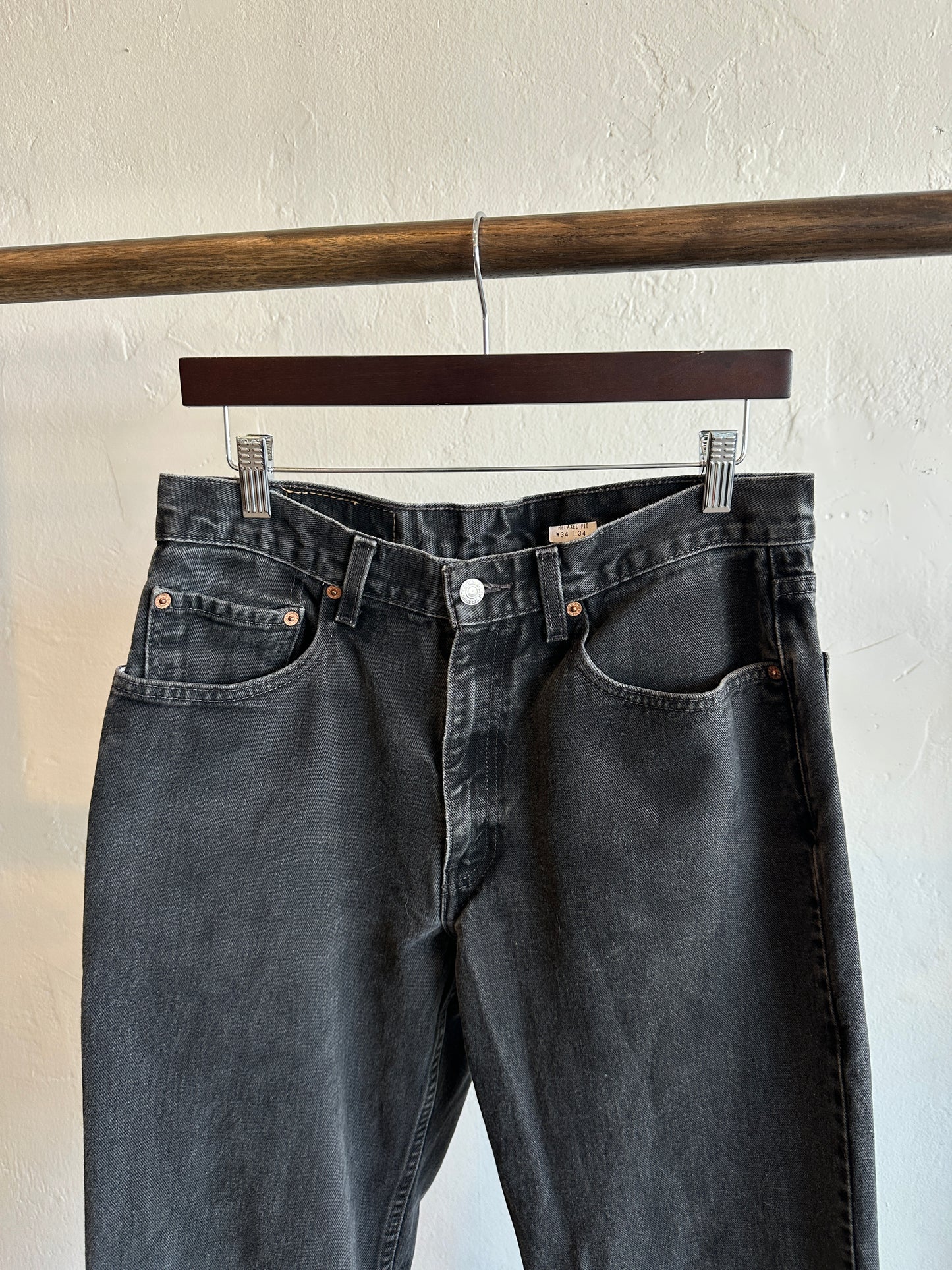 Vintage Levi’s 550 Relaxed Fit Jeans — Washed Black 34x34