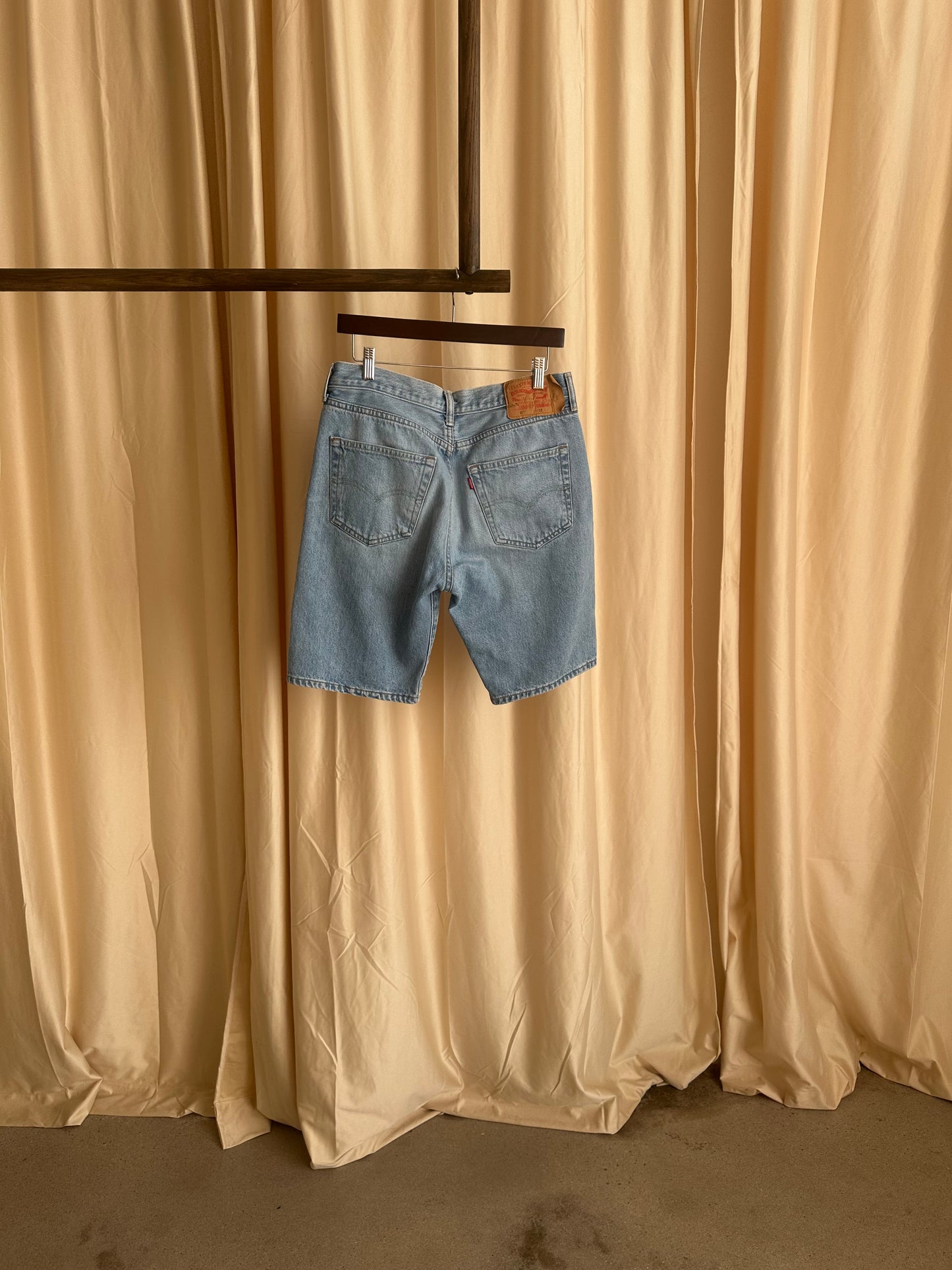 LEVIS 501 Jorts