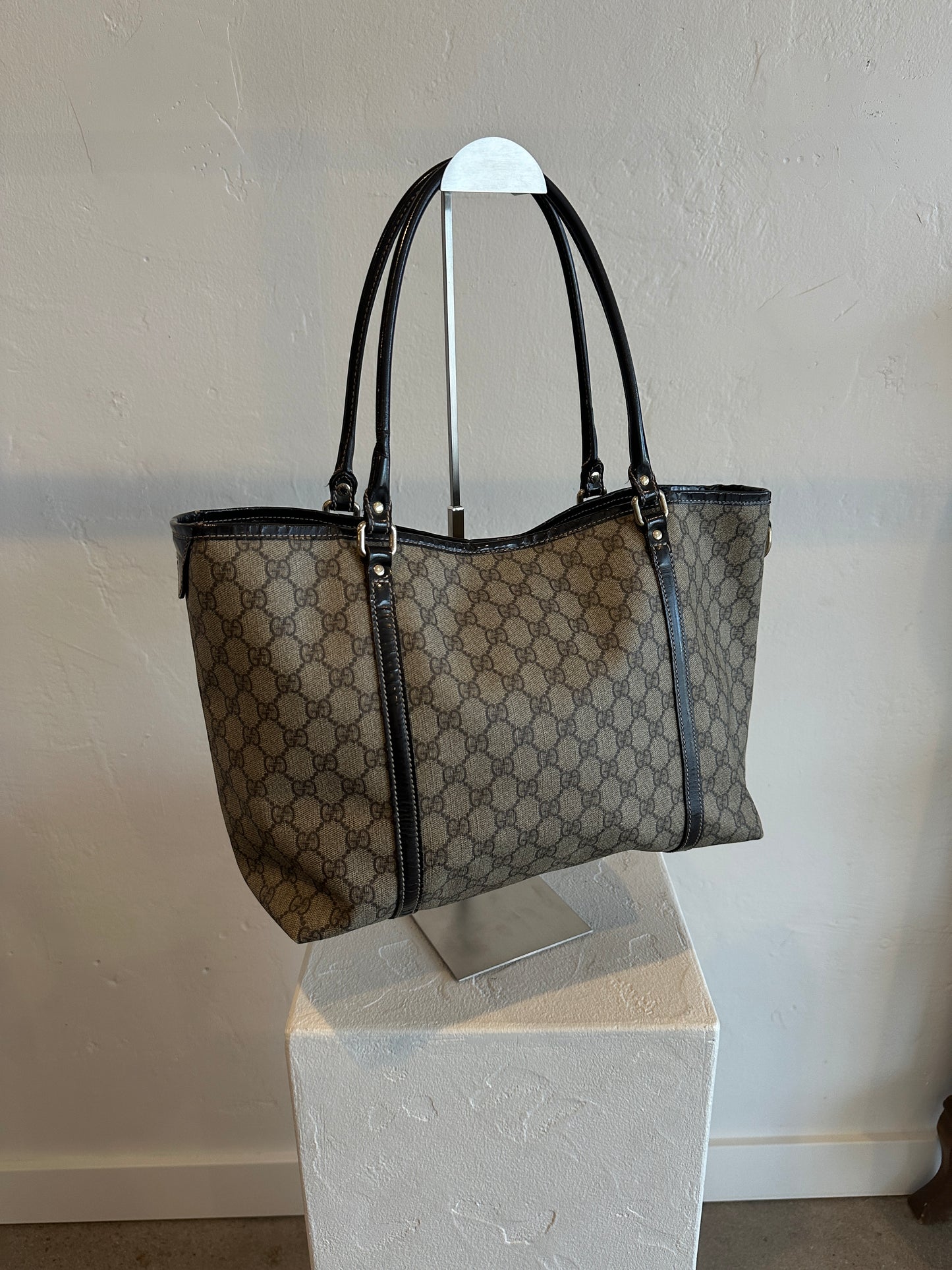 Gucci GG Supreme Canvas Tote Bag Brown Monogram