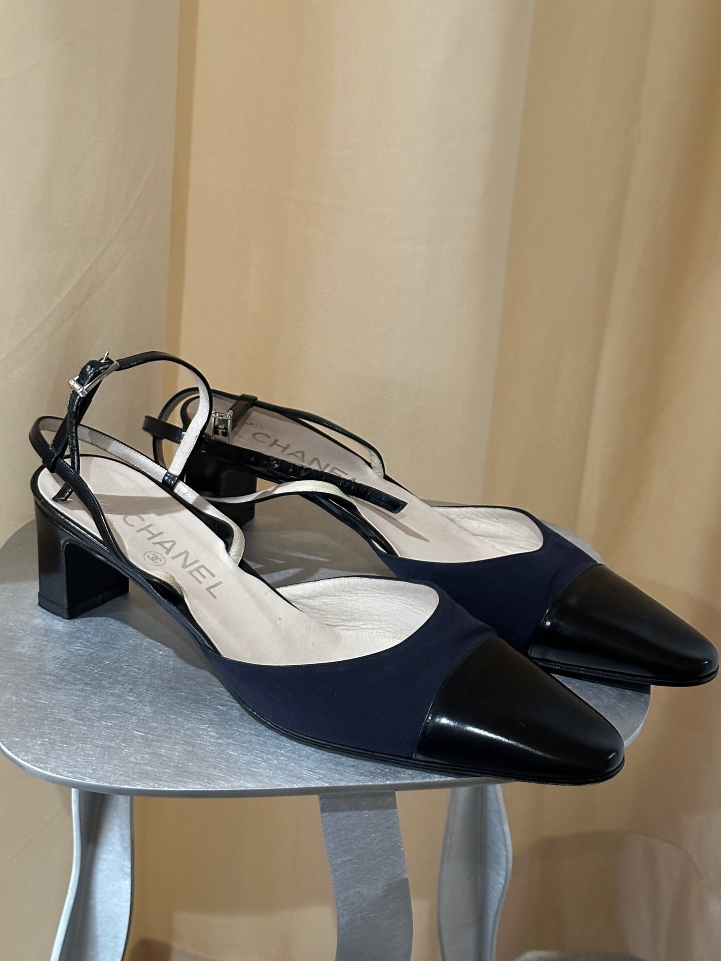 Vintage Chanel Slingback Size 8