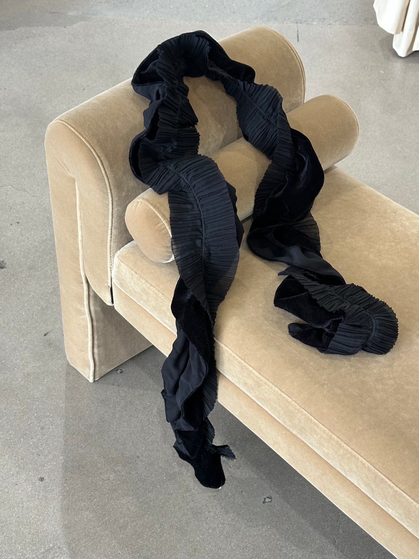 Ruffled Velvet Pleated Scarf
