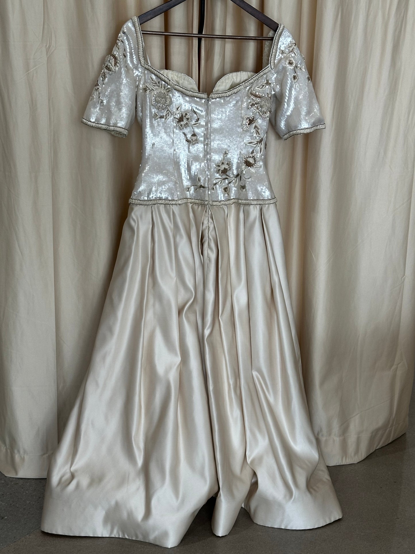Vintage Wedding Dress