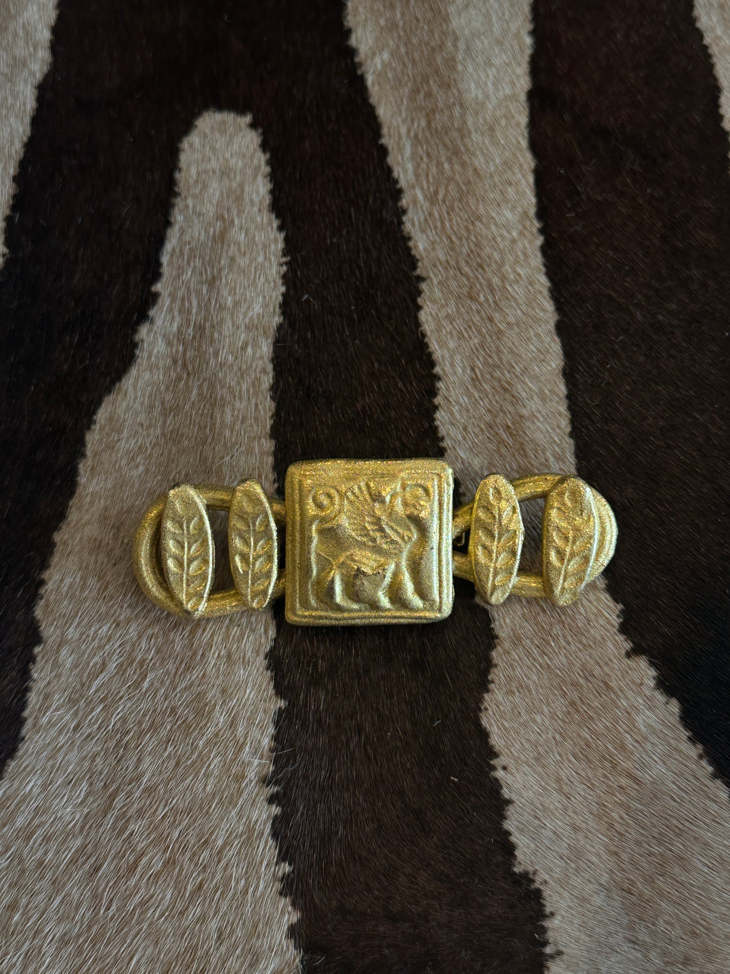 Vintage Gold Tone Figural Brooch